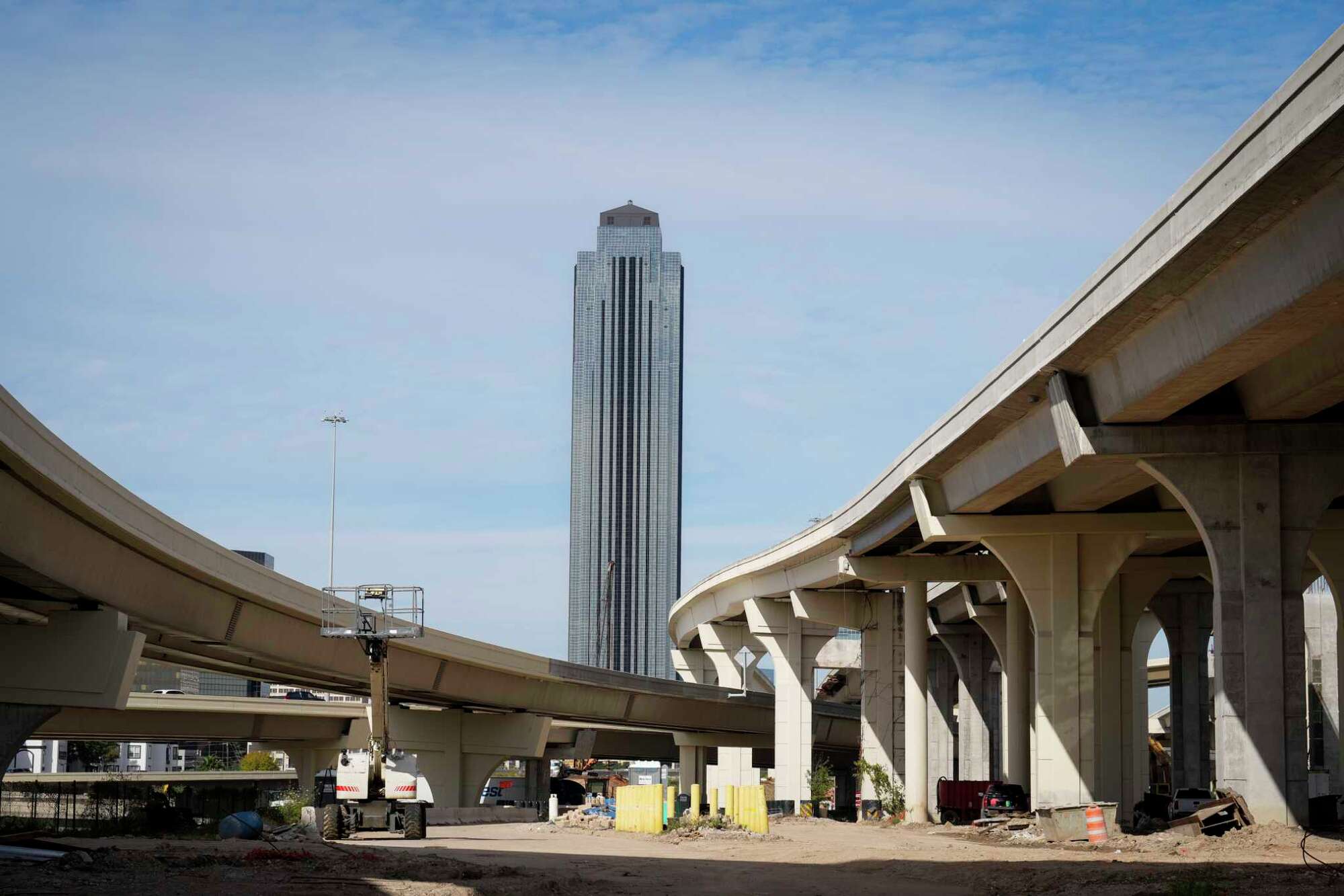 Commercial concrete services in Houston - Professional concrete contractors