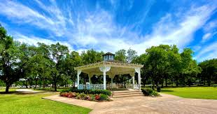 Commercial concrete contractors in Friendswood Texas - Professional concrete services Houston area