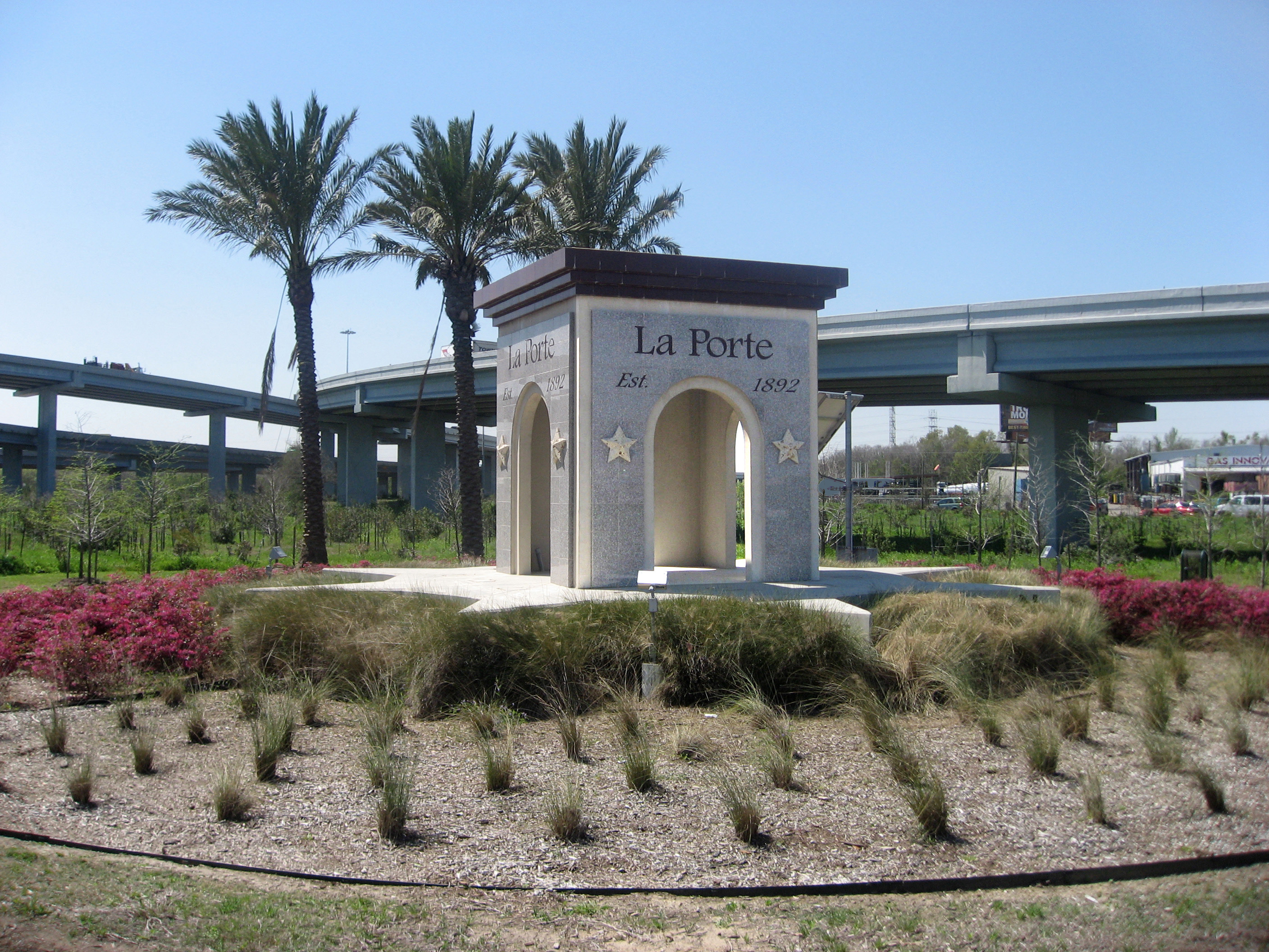 Commercial concrete contractors in La Porte Texas - Professional concrete services Houston area
