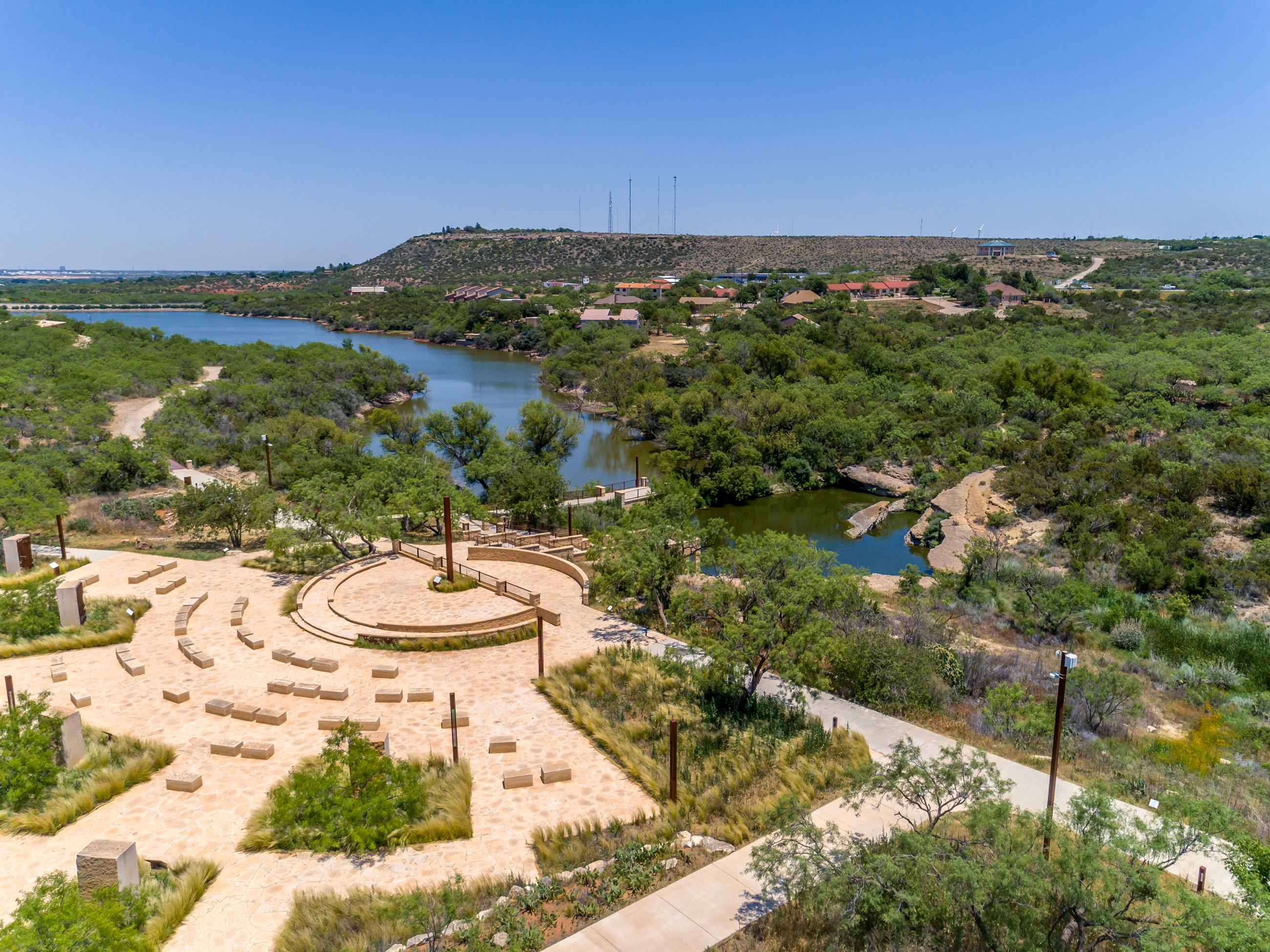 Commercial concrete contractors in Spring Texas - Professional concrete services Houston area