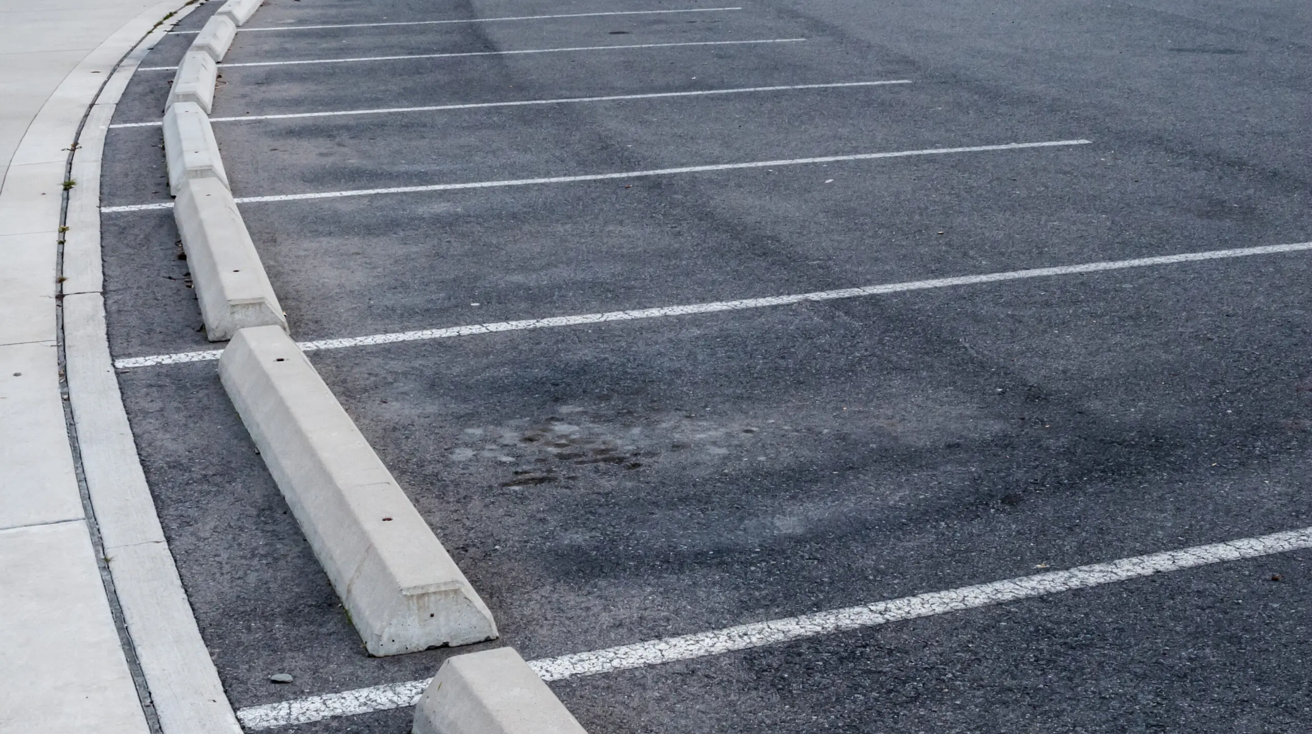 Sidewalks and Curbs in Houston TX project example 2 - Commercial Concrete Contractors Houston TX